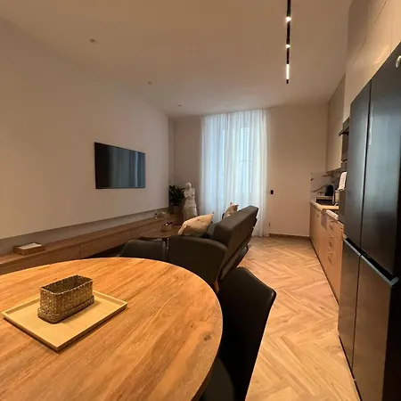 Vicoli & Mare 라스페치아